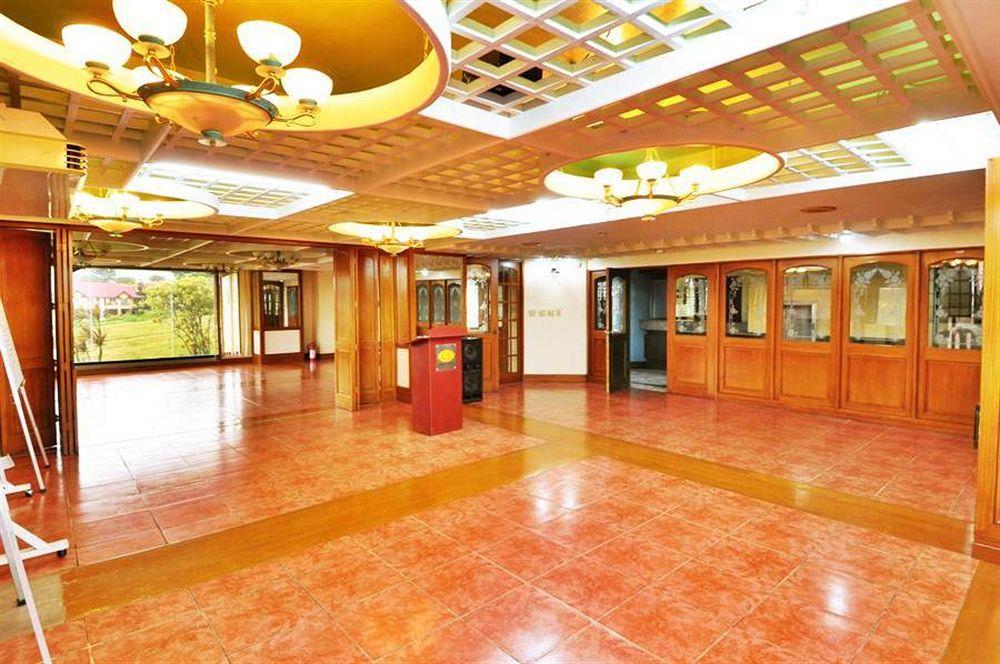 Sunrise Holiday Mansion Tagaytay City Eksteriør bilde