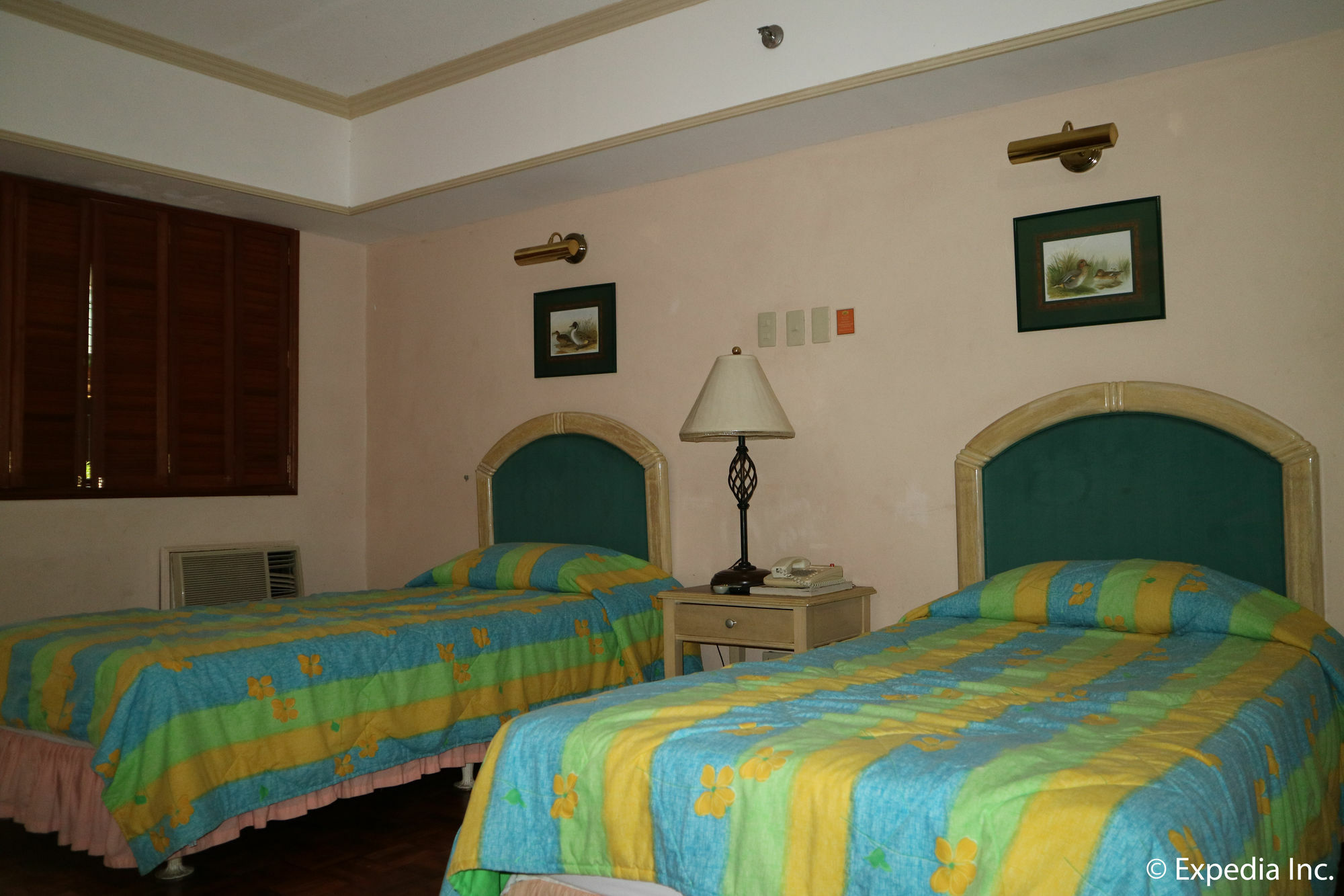 Sunrise Holiday Mansion Tagaytay City Eksteriør bilde