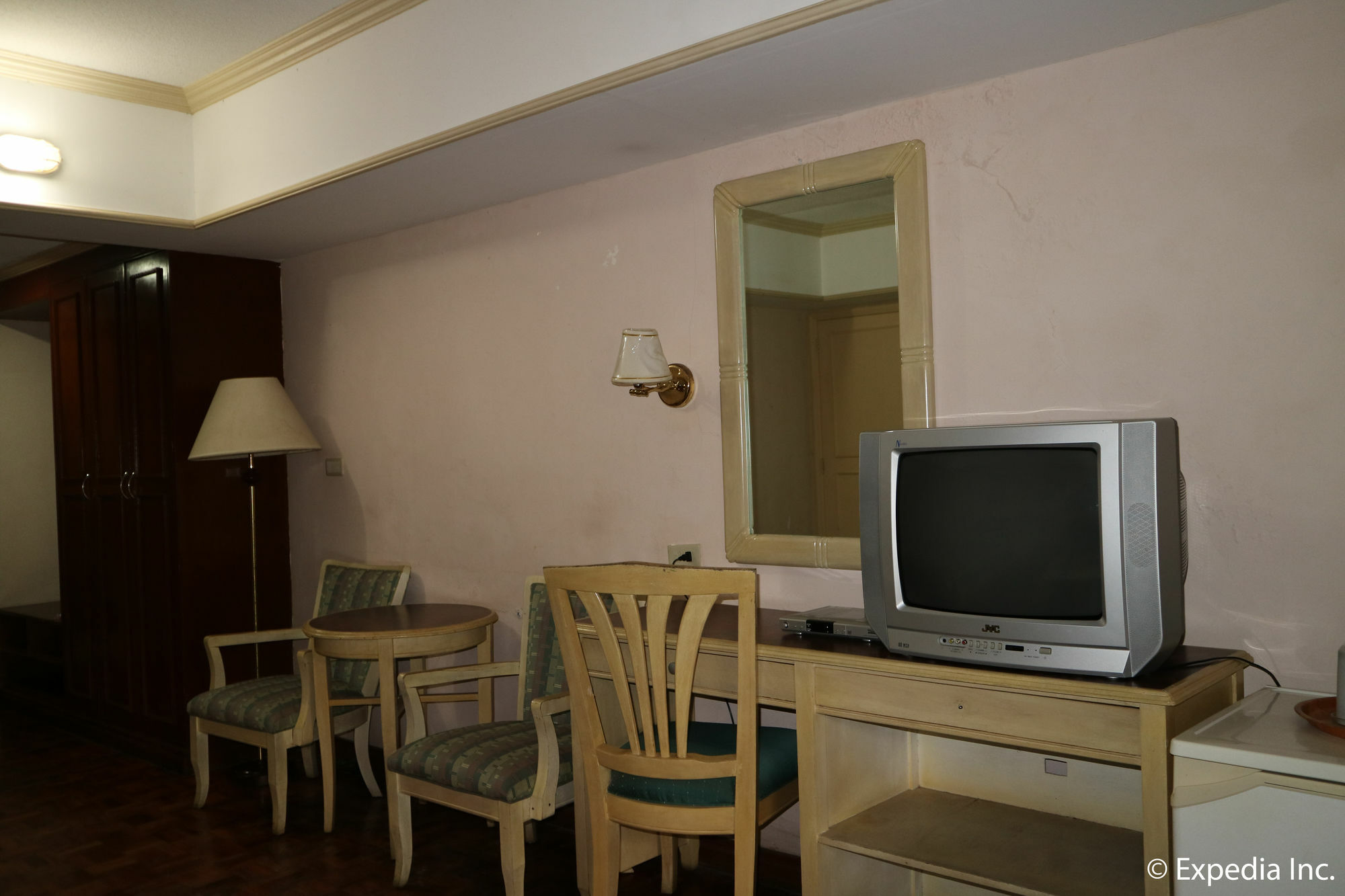 Sunrise Holiday Mansion Tagaytay City Eksteriør bilde