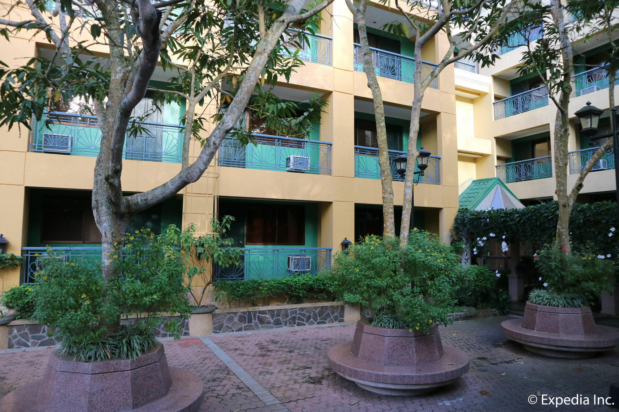 Sunrise Holiday Mansion Tagaytay City Eksteriør bilde